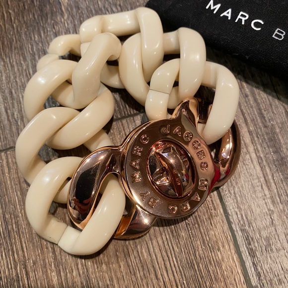 Authentic Marc Jacobs bracelet - Picture 2 of 2
